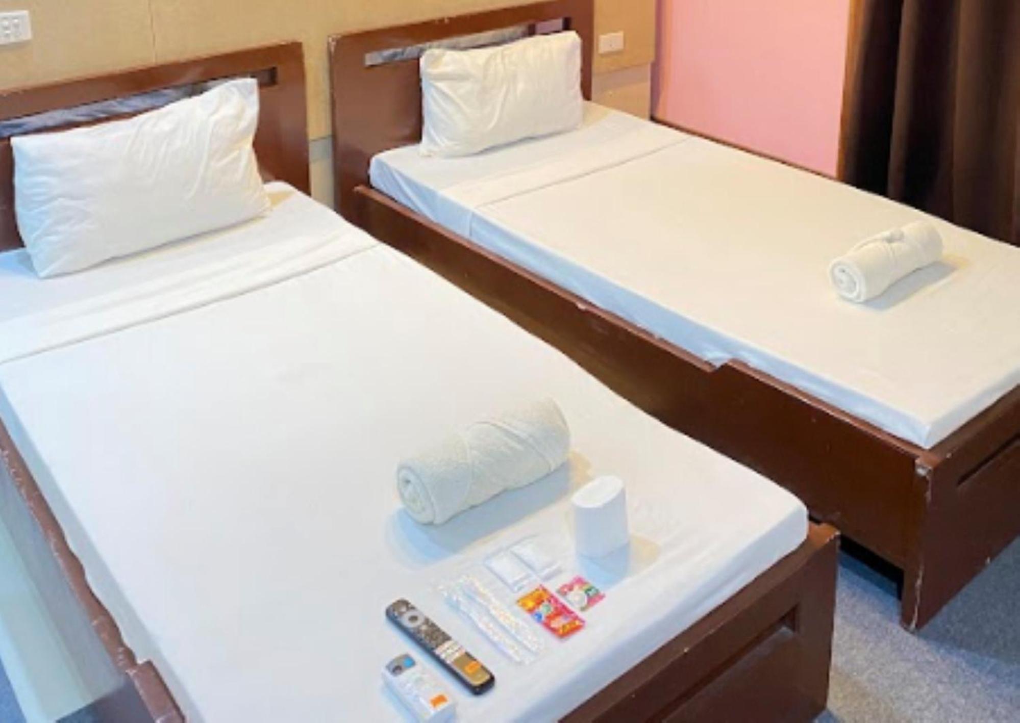 Villa Rosita Hotel ナガ エクステリア 写真